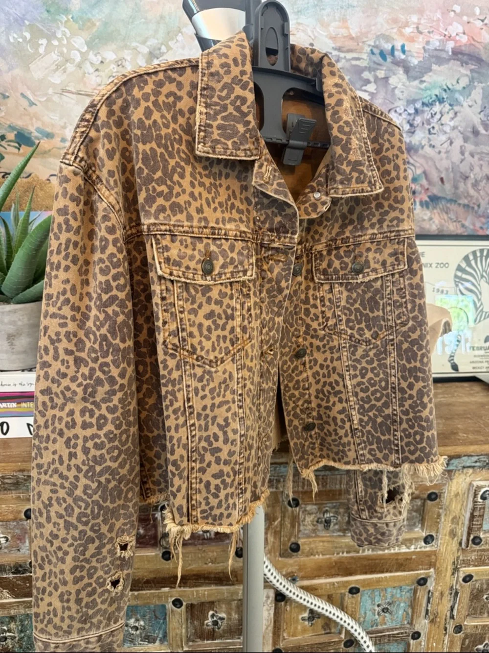 Free PeoplešLeopard Distressed Denim Jacket Size S. - Picture 9 of 9